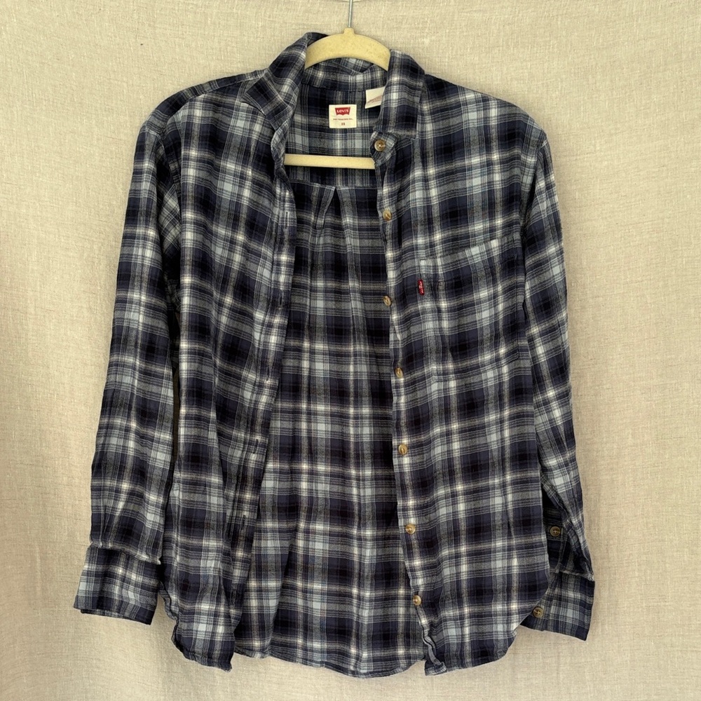 Levi's Men's Navy and White Plaid Button-Down Shirt